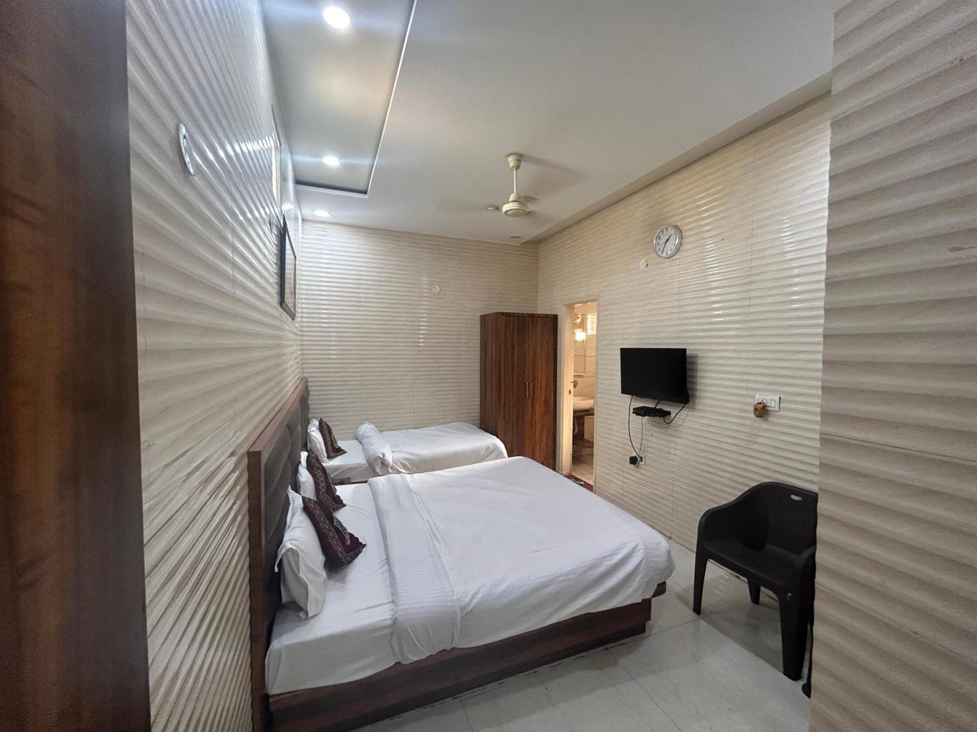 Jasneet Homestay Amritsar Exterior foto
